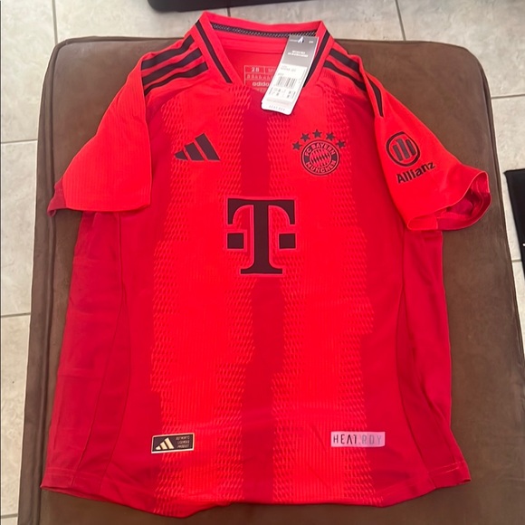 Adidas Kids FC Bayern München Emmanuel 18 Red Soccer Jersey